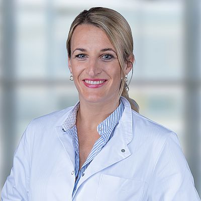 Das Bild zeigt ein Portrait von Kerstin Galosch