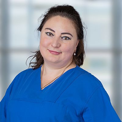Das Bild zeigt ein Portrait von Marina Grinspun