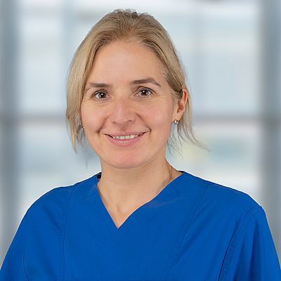 Das Bild zeigt ein Porträt von Friederike Stemmann