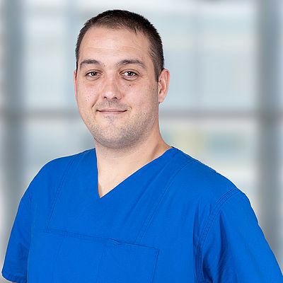 Das Bild zeigt ein Portrait von Milan Kusic