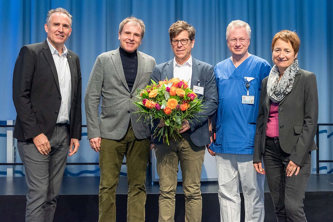 Das Bild zeigt Markus Heming, Prof. Michael Geißler, Prof. Sascha Meyer, Dr. Paul Vöhringer und Bettina Lisbach (v.l.n.r.)