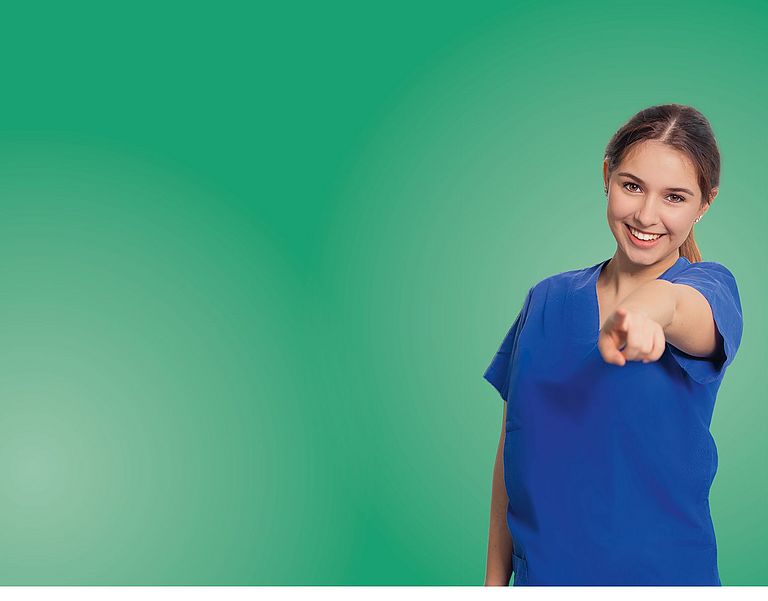 Das Bild zeigt eine Botschafterin der Pflegekampagne des Klinikums Karlsruhe