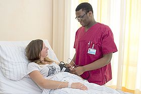 Ausbildung Gesundheits- und Krankenpflege 