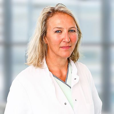 Dr. med. Gabriele Kaltenecker Dr. med. Gabriele Kaltenecker