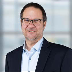 Das Bild zeigt Christian Huber