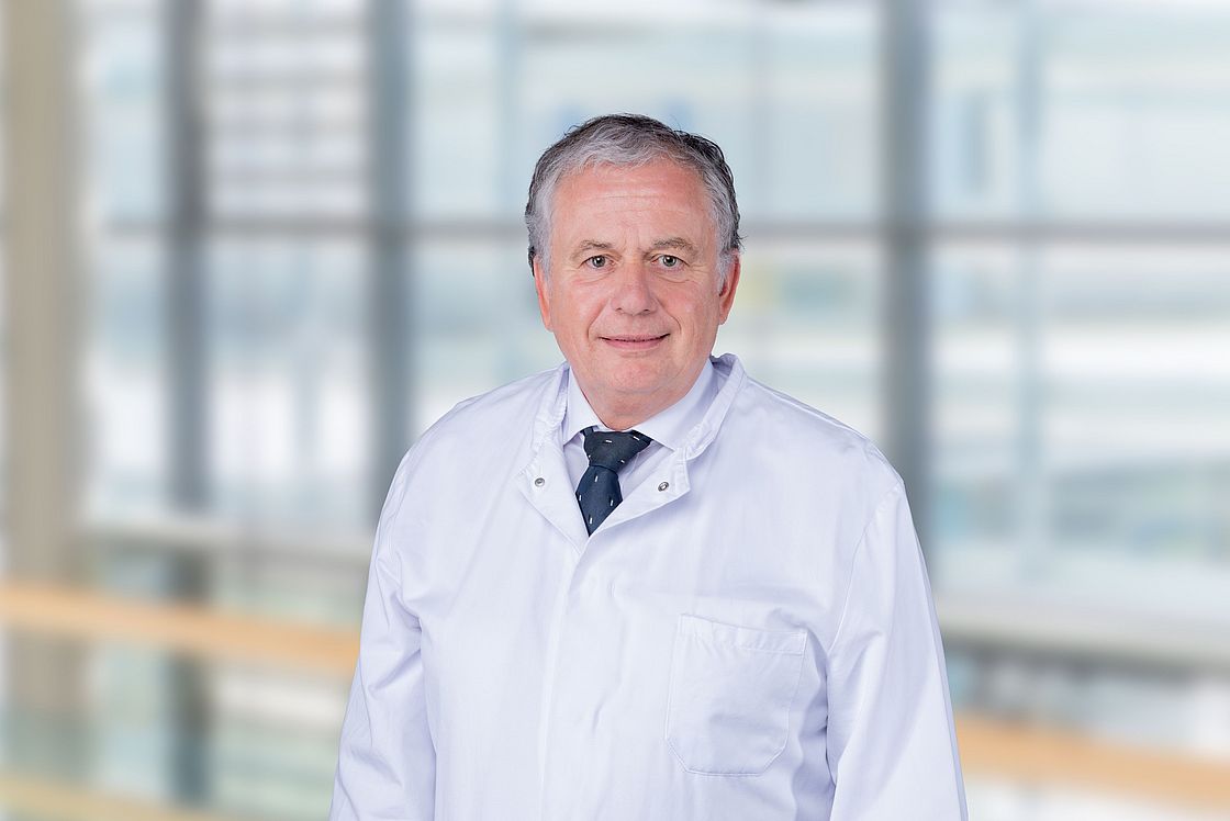 Das Bild zeigt Prof. Dr. Martin Storck