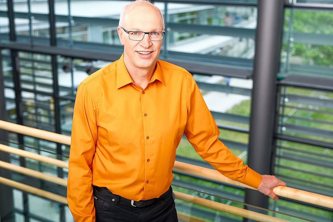 Prof. Dr. Peter Schmittenbecher