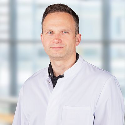 Dr. med. Alexander Boosz Dr. med. Alexander Boosz